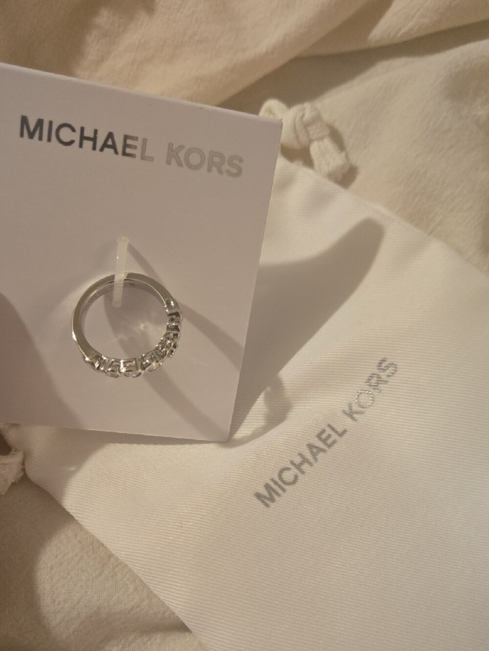 Michael Kors Heart Ring Size 8 - Picture 4 of 5